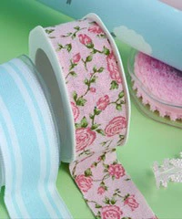 Classic roses in pink and candy stripe in tiffany white ribbons