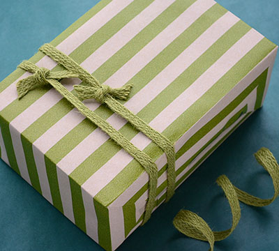 REGULAR STRIPE WRAP-Olive-White on Kraft #3