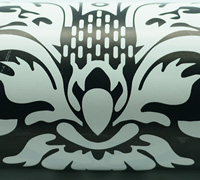 75cm GRANDEUR WRAP-White on Black